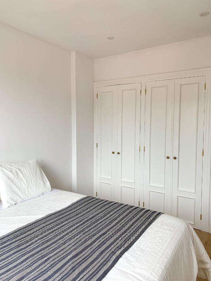 Acogedor Apartamento Con Terraza Y Parking Publico En Comillas Exteriér fotografie